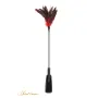 Grande Cravache douce à plumes rouges et noires