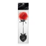 Tapette pique avec pompon rouge
