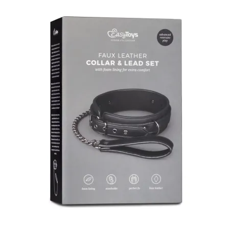 Collier fétichiste et laisse